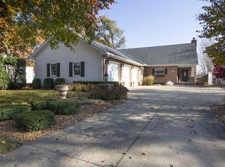 3157 River Rd, Kankakee, IL 60901