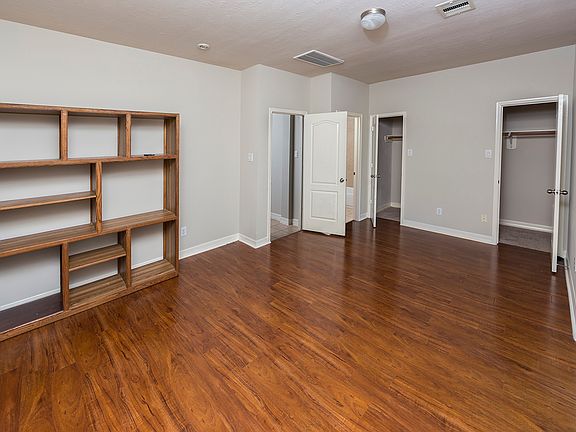 Huge guest bedroom suite
