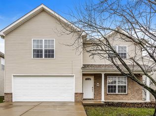 221 Quiet Ln, La Vergne, TN 37086