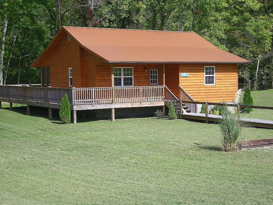 2 Modern Cabins