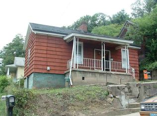 4161 Trumbull St, Bellaire, OH 43906