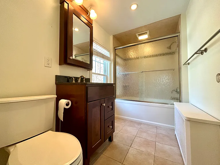 32 Wamsutta Ave — Photo 17