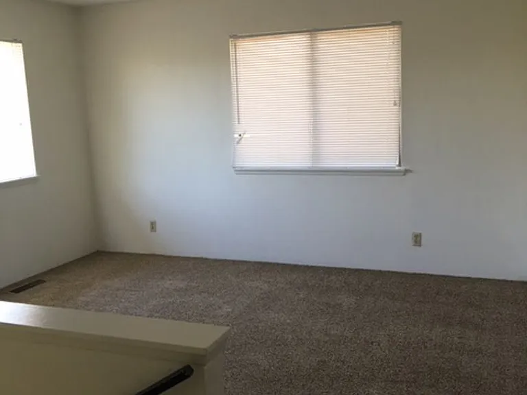 1445 San Francisco St — Photo 10