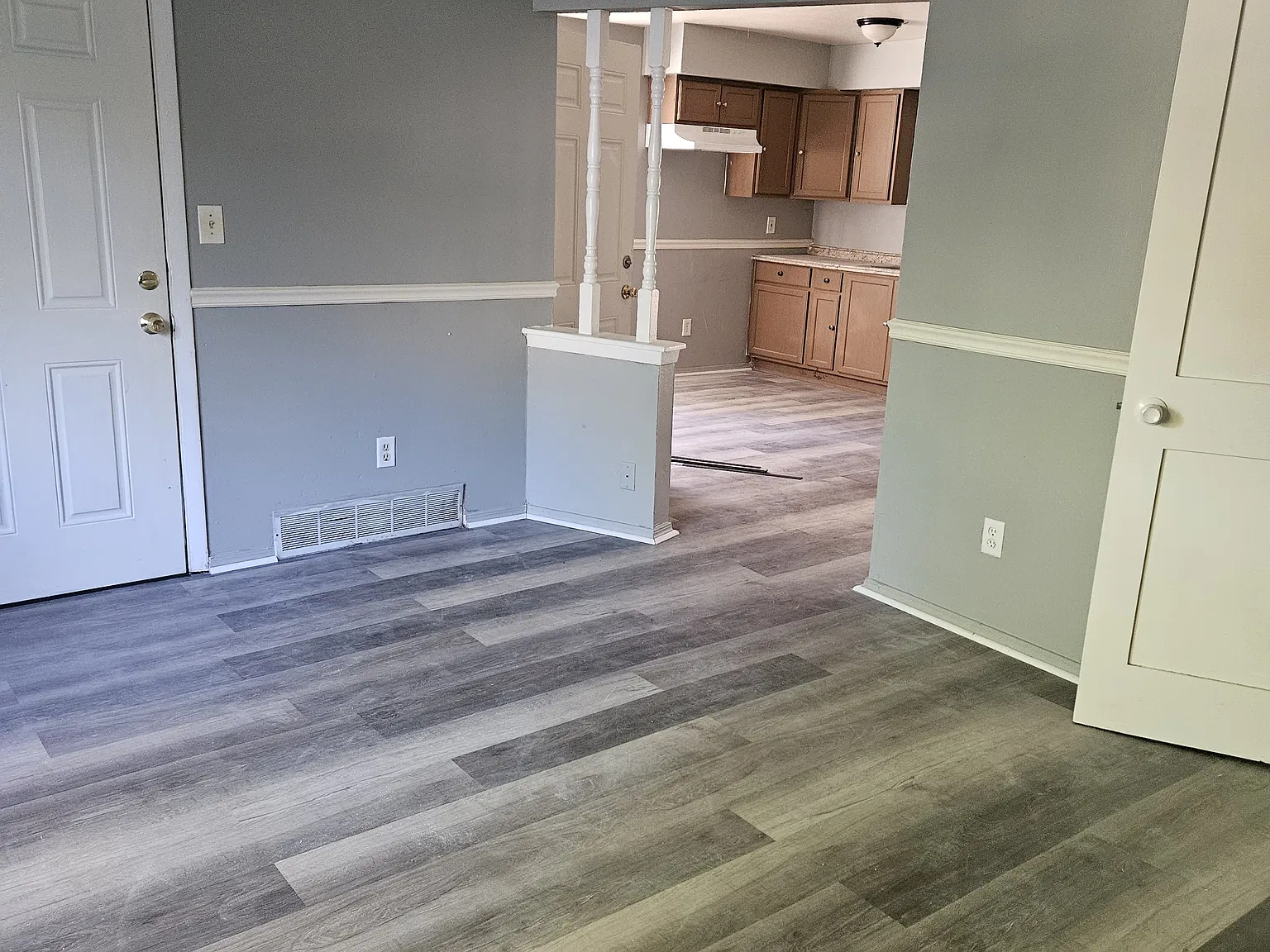 6503 N 53rd St — Photo 2