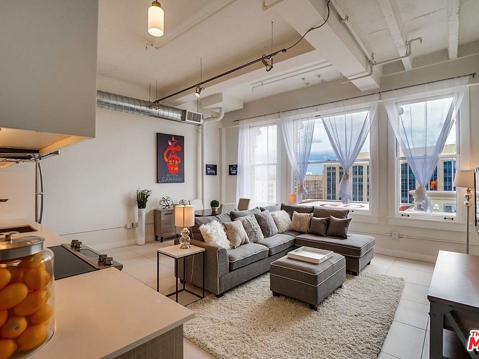 1st image of 939 S Broadway #5