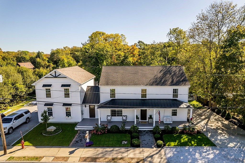 98 McCabe St, Dartmouth, MA 02748 Zillow