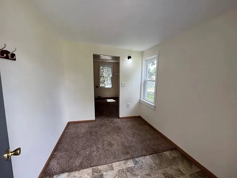 808 Grand Ave — Photo 14