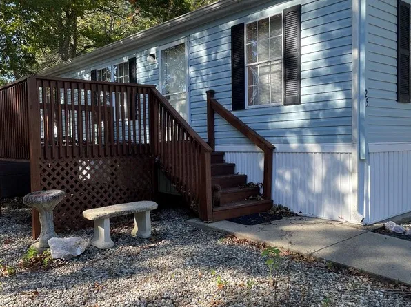 25 Oak Tree Ln, Stafford Twp, NJ 08050