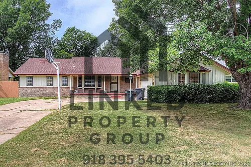 5852 S Quebec Ave Photo 1