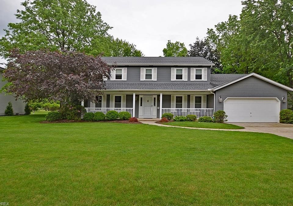 1st image of 28483 Stonegate Cir