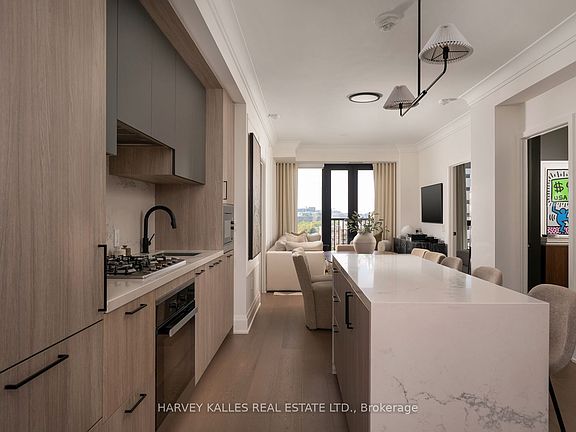 4th image of 123 Portland St #1102