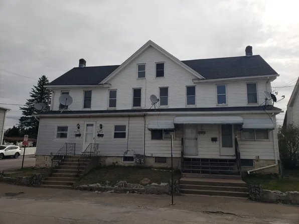 887 Peace St, Hazleton, PA 18201