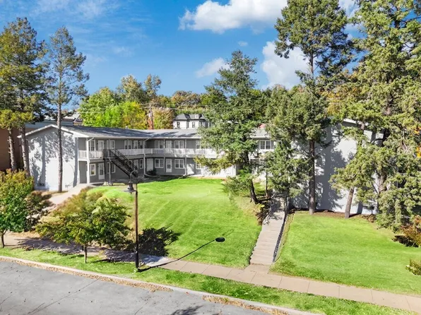 Gateway Hill Apartments, 1731 High St APT 14, Des Moines, IA 50309