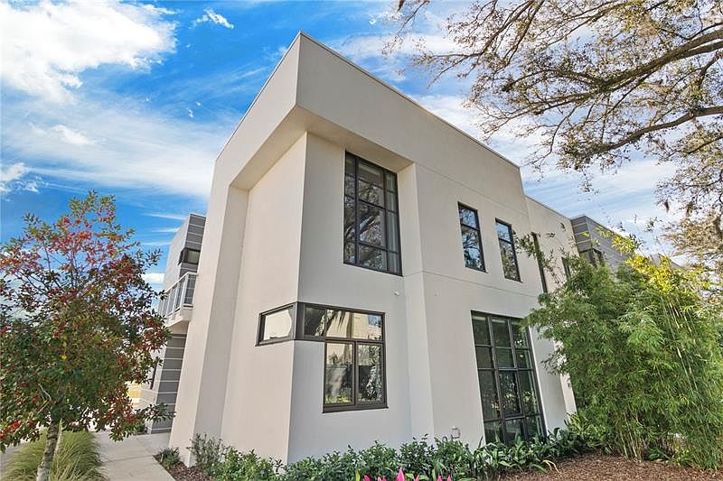 1st image of 1810 Mondrian Cir