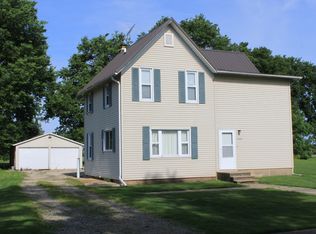 115 S Butler St, Nelson, IL 61021