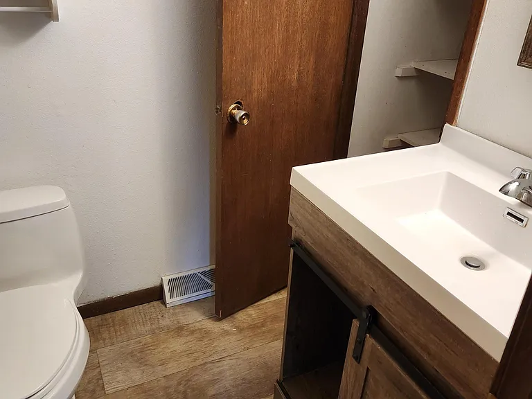 1518 Linda Dr — Photo 7