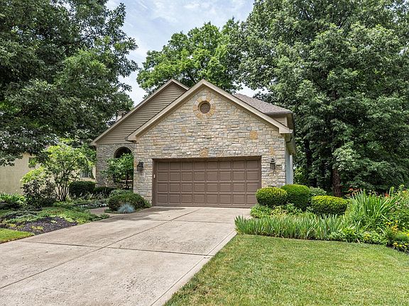 4th image of 615 Brook Run Dr
