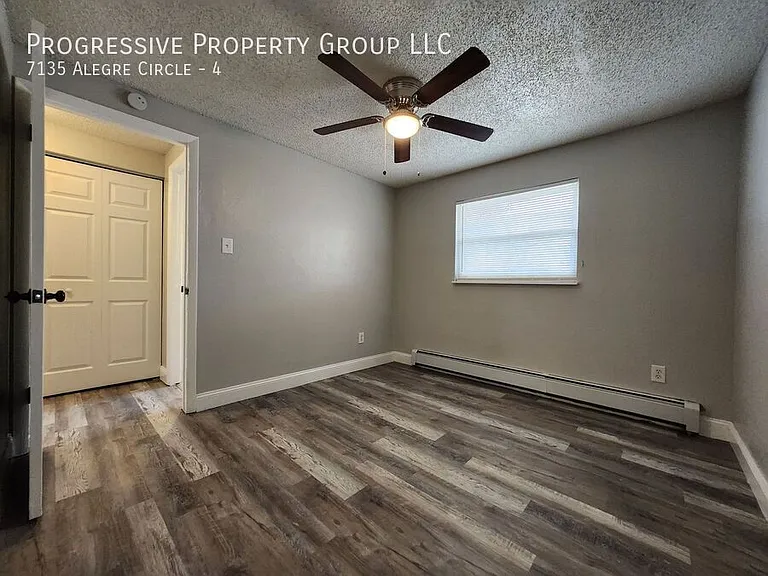 7135 Alegre Cir #4 — Photo 15