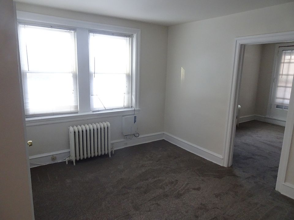 1st image of 2306 Geneva Ave APT 3