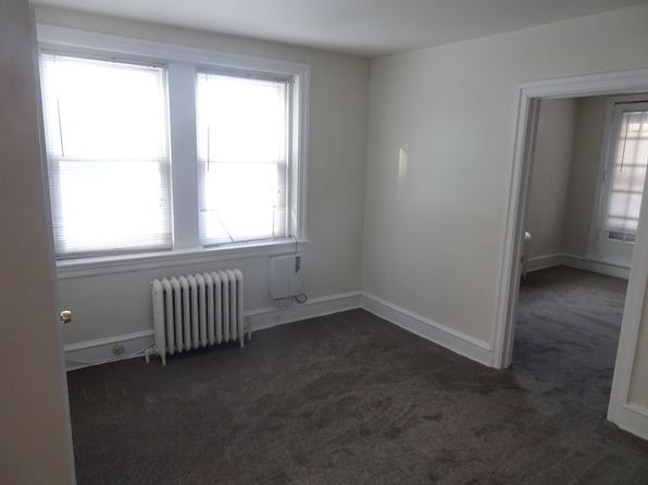 2306 Geneva Ave APT 3