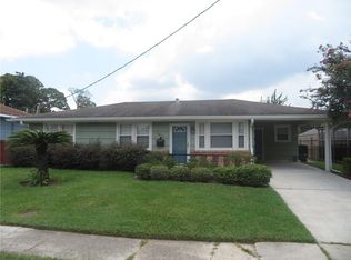 1866 Lauradale Dr, New Orleans, LA 70114