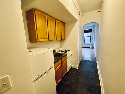 Rented by Highline Residential | media 13