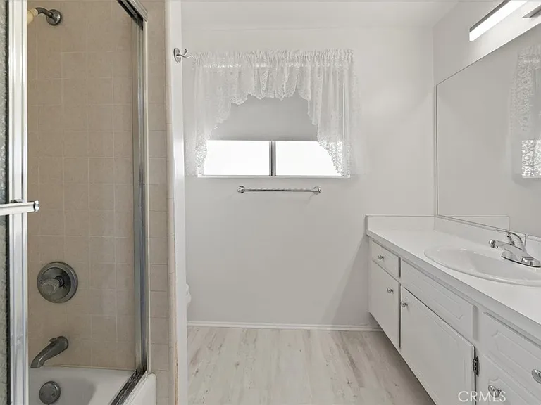 19100 Castlebay Ln — Photo 42
