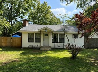 4159 Riverside Rd, Benton Harbor, MI 49022
