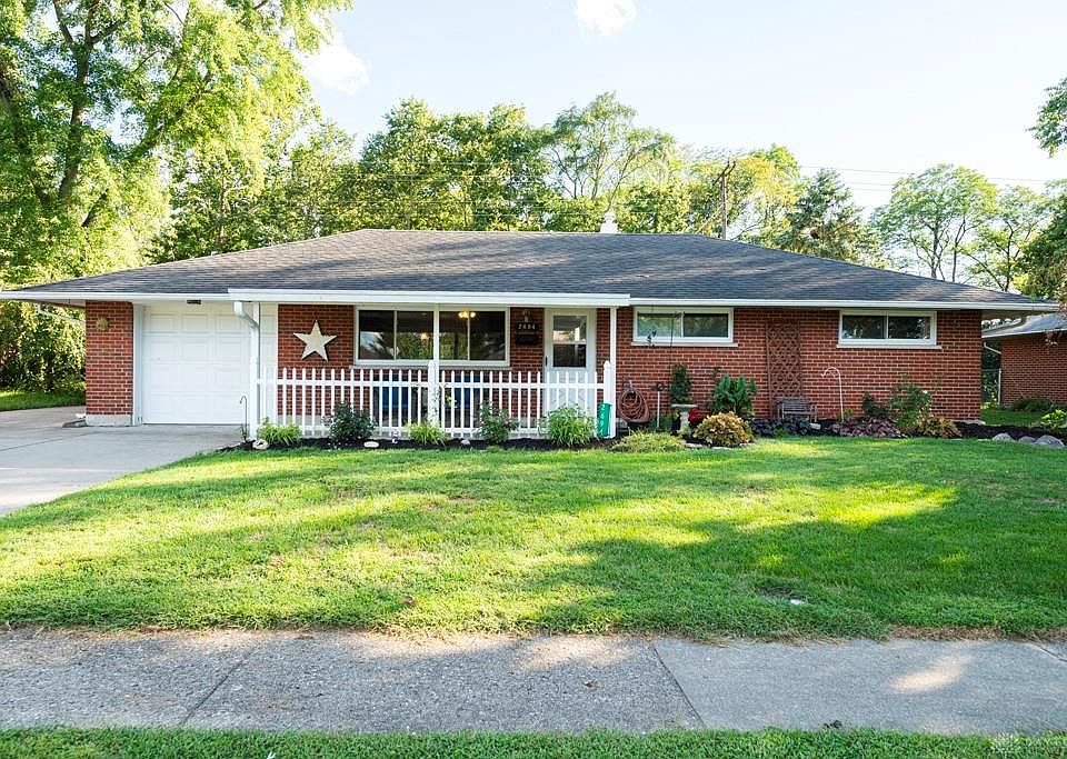 1st image of 2694 Latonia Ave