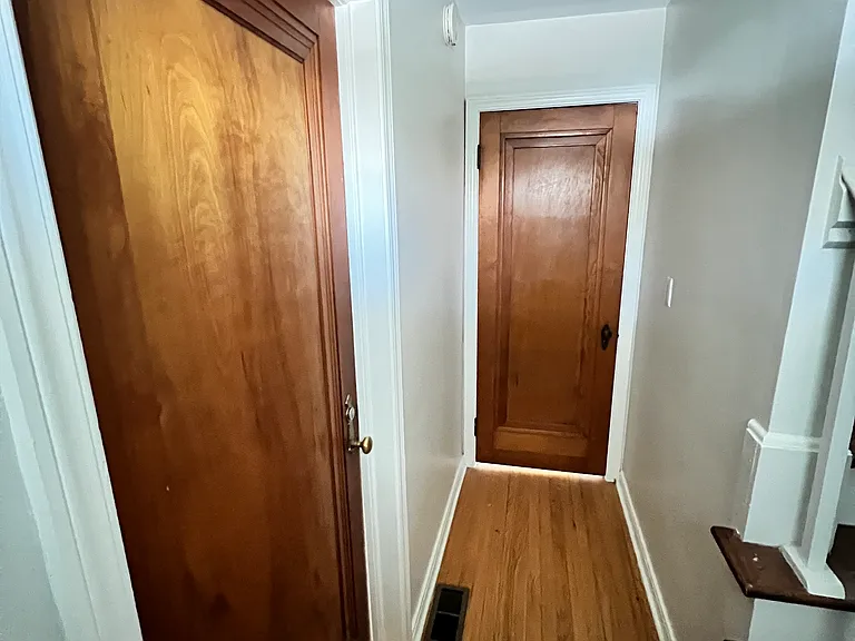 424 4th St #424 — Photo 33