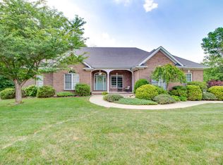 4401 Bluffdale Ct, Godfrey, IL 62035