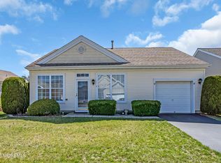 3 Cardinal Pl, Barnegat, NJ 08005