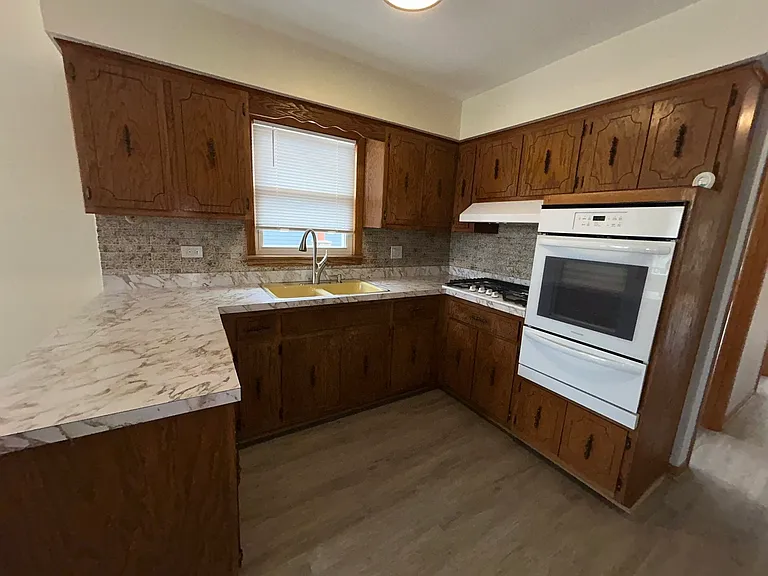 5350 N Central Ave #2 — Photo 15