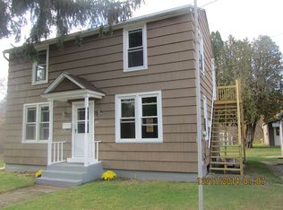 71-75 Maple St, Griswold, CT 06351