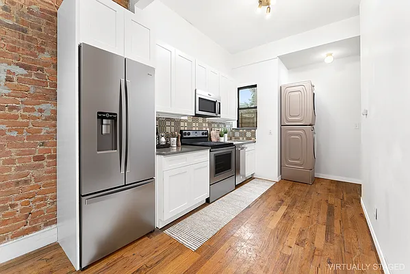 Rented by Corcoran | media 12