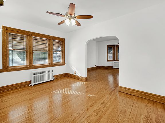 5th image of 13529 S Burley Ave