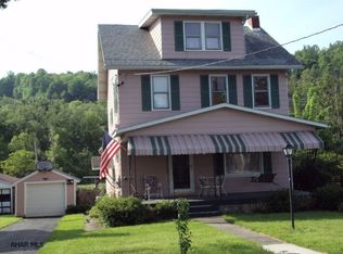 5813 Maryland Ave, Altoona, PA 16602
