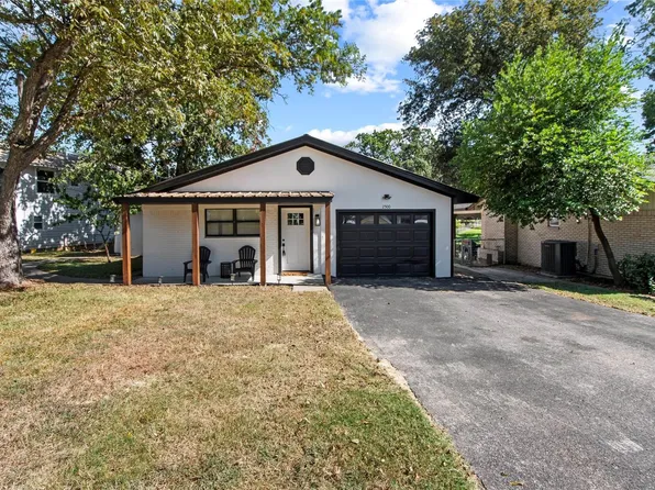 2500 Wildwood Way, Tool, TX 75143