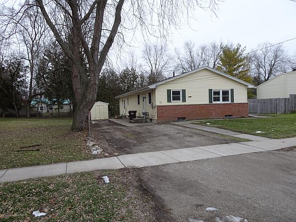 2nd image of 2066 Auburn Ave