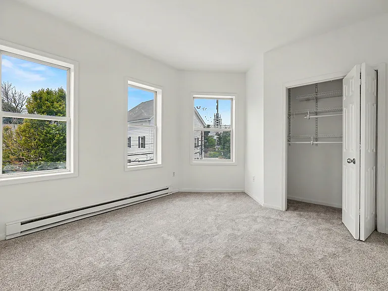 2 S New St #2 — Photo 12