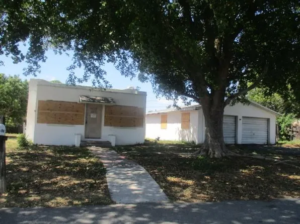 112 NW 5th Avenue, Boynton Beach, FL 33435