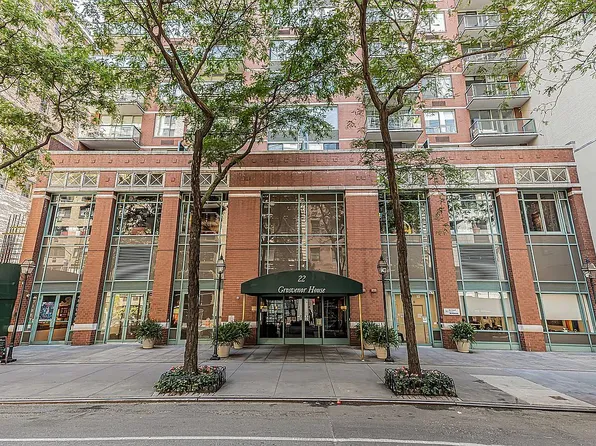 22 W 15th St APT 8J, New York, NY 10011