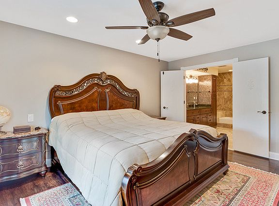 5th image of 1515 W Pheasant Trail Ln Unit 6