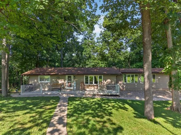 1669 Lakeside Ct, Varna, IL 61375