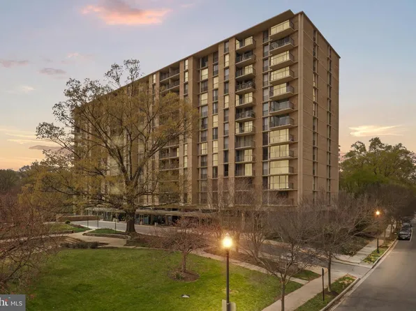 4600 S Four Mile Run Dr APT 207, Arlington, VA 22204