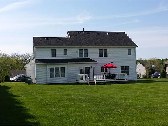 2nd image of 41 Wren Field Ln