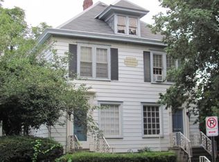 25 W Oakland Ave, Columbus, OH 43201