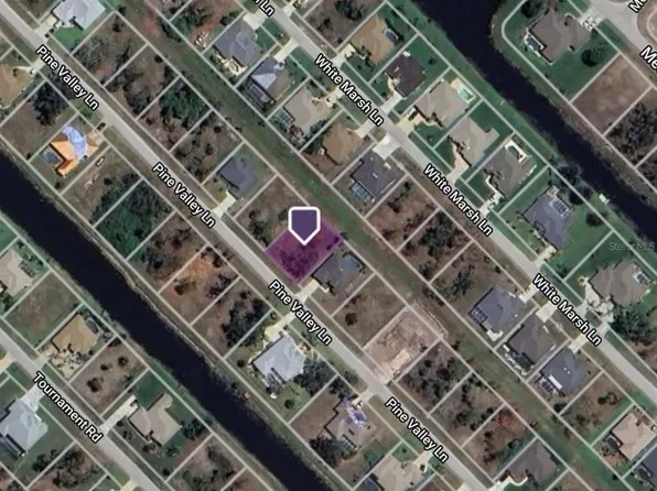 23 Pine Valley Ln #210, Rotonda West, FL 33947