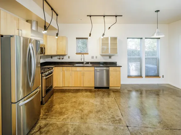 1515 F St, Sacramento, CA 95814