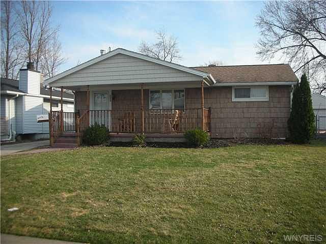 1st image of 233 Bannard Ave